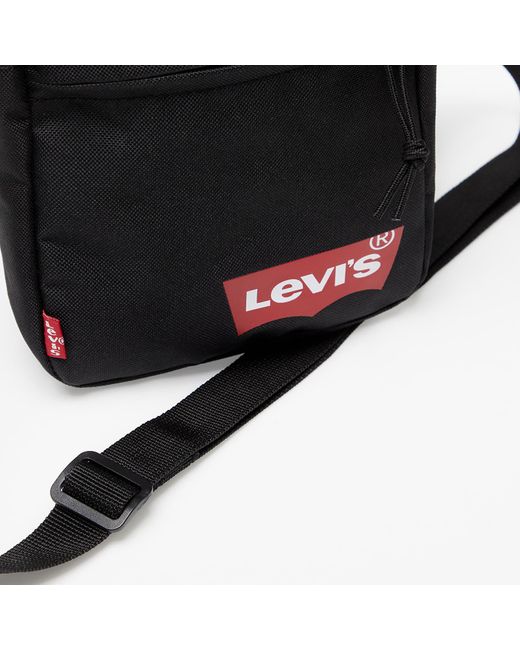 Levi's Black Tasche mini crossbody solid (red batwing) 0,5l