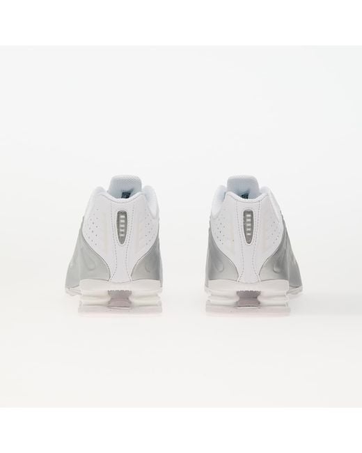 Nike Sneakers Shox R4/ Metallic- Eur in White für Herren