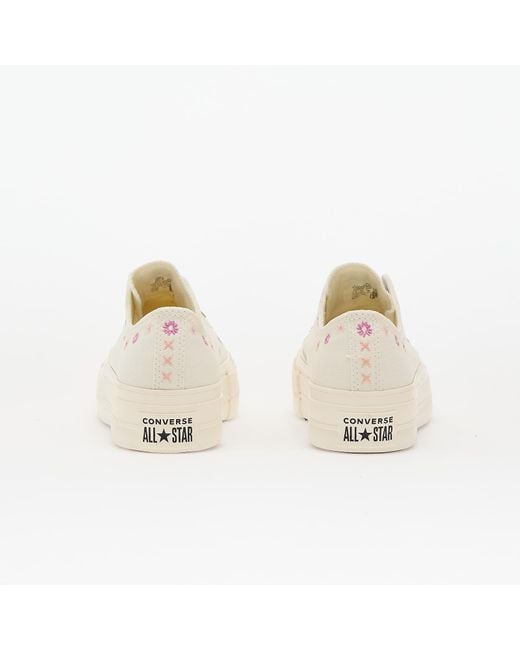 Baskets chuck taylor all star lift floral embroidery low top egret/ sugar berry/ cactus bud eur 35 Converse en coloris Natural