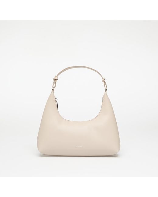 Calvin Klein Foil Logo Conv Shoulder Crossover in het Natural
