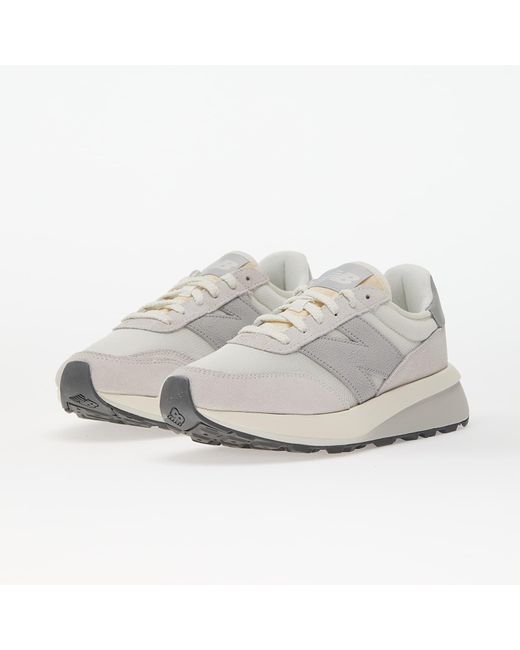 New Balance Sneakers 370/ Sea Salt Eur in het White