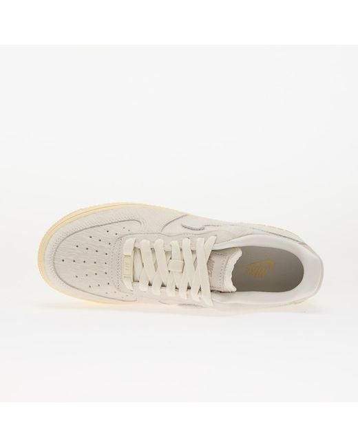 Nike White Sneakers Wmns Air Force 1 '07 Sail/ Sail-Muslin Eur