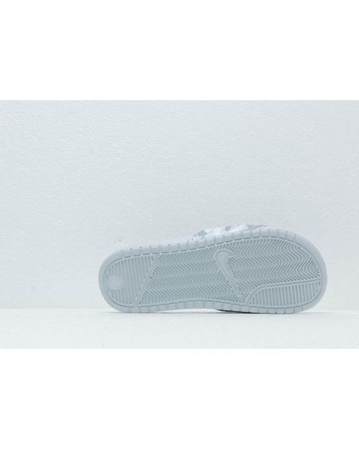 yeezy slides that dropped today