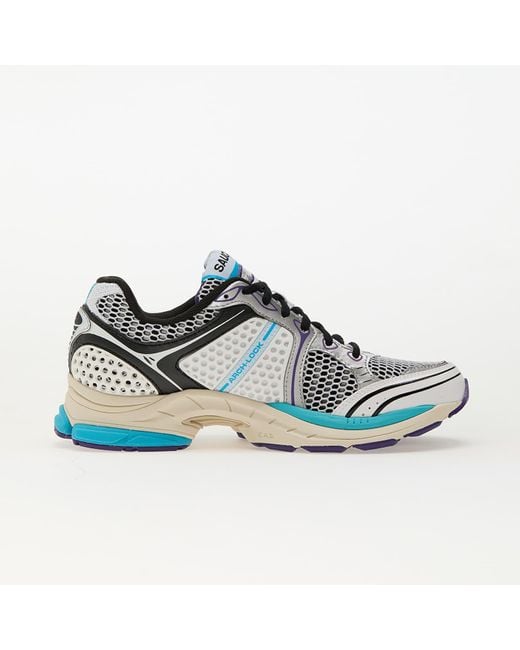 Sneakers Progrid Triumph 4 di Saucony in Blue