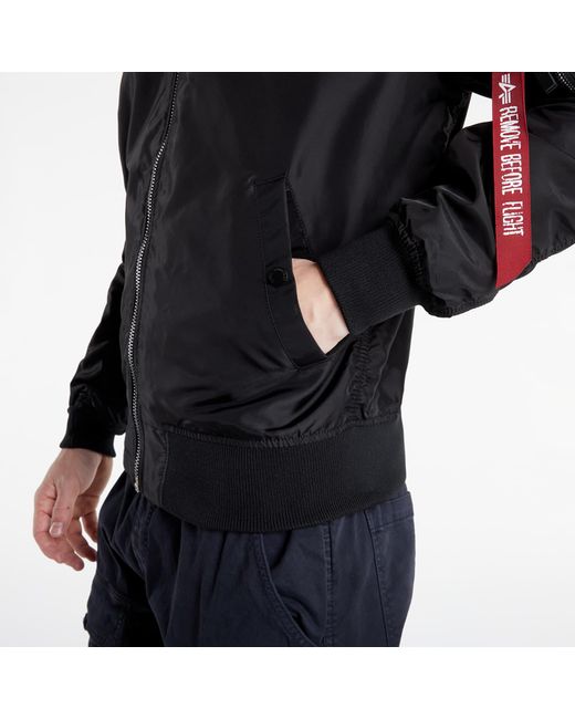 Alpha Industries Jacke Alpha Industries Ma-1 Tt Hood Bp Reflective Jacket in Black für Herren