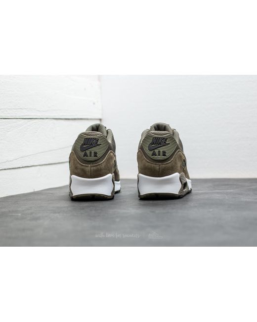 Air 90 Essential Medium Olive/ Medium Olive in Green for Lyst