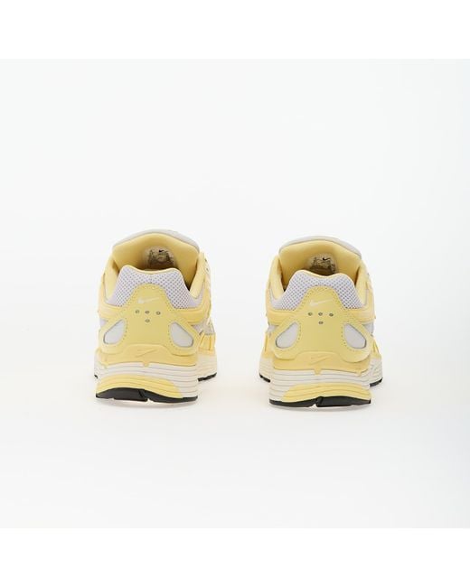 Nike Sneakers W P-6000 Soft/ Soft Pearl-Platinum Tint--Metallic Eur