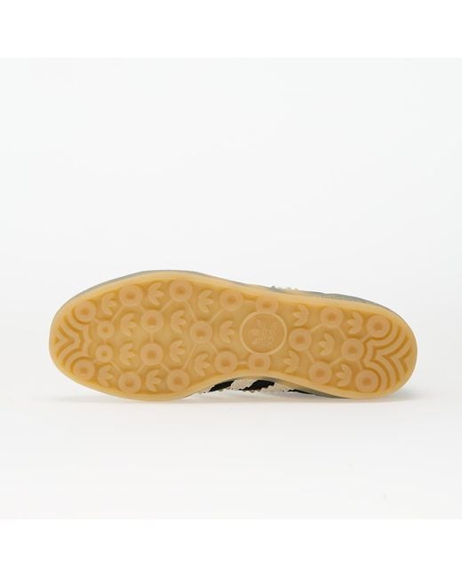 Sneakers Adidas Gazelle Indoor W Core/ Crew/ Gum Eur di Adidas Originals in Black