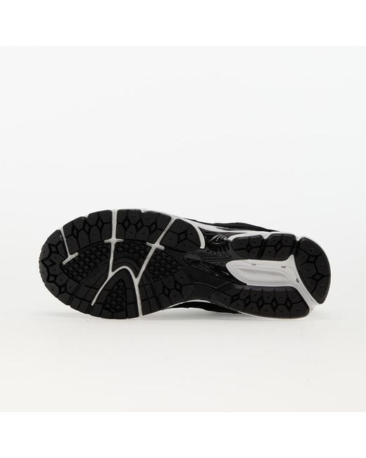 New Balance Black Sneakers 2002R for men