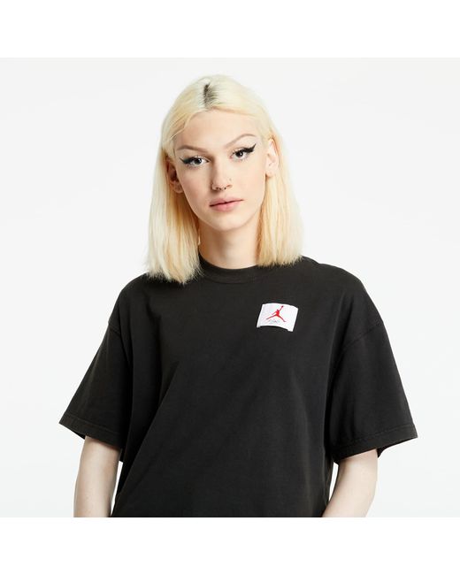 essential boxy tee