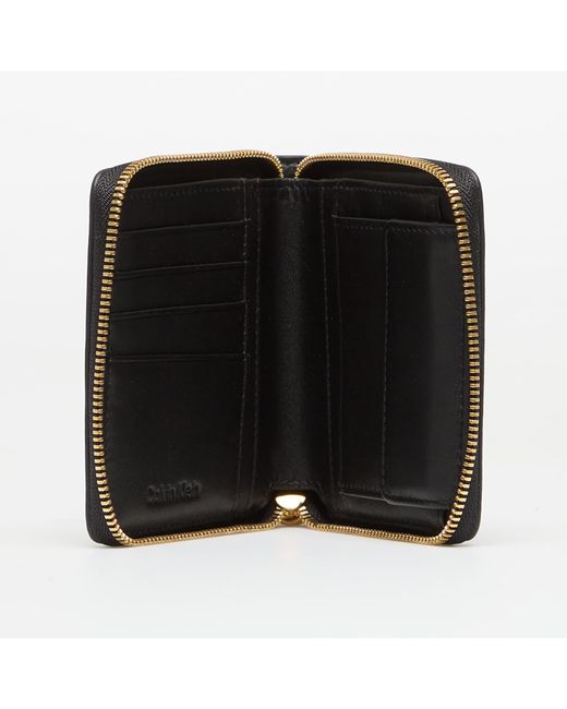 Calvin Klein Black Portmoine Hardware Square Zip Around