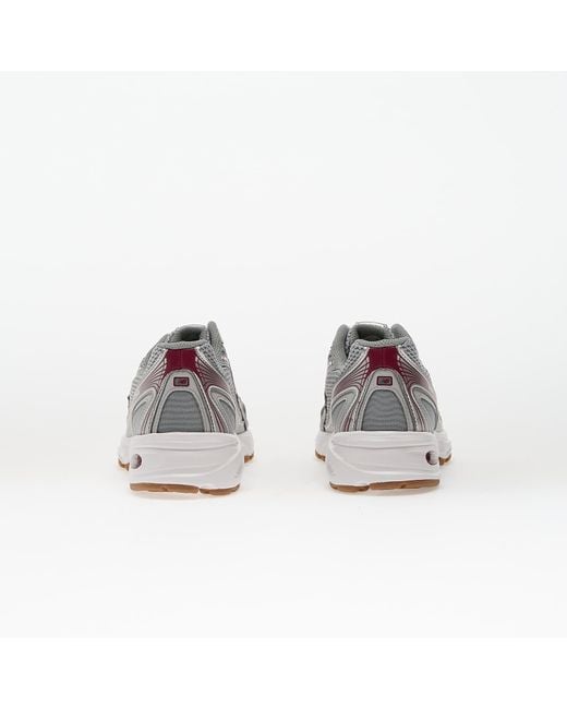Sneakers 740 Eur di New Balance in Gray