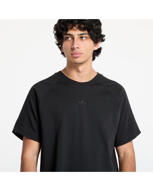 Maglietta Adidas Premium Essentials T-Shirt di Adidas Originals in Black da Uomo
