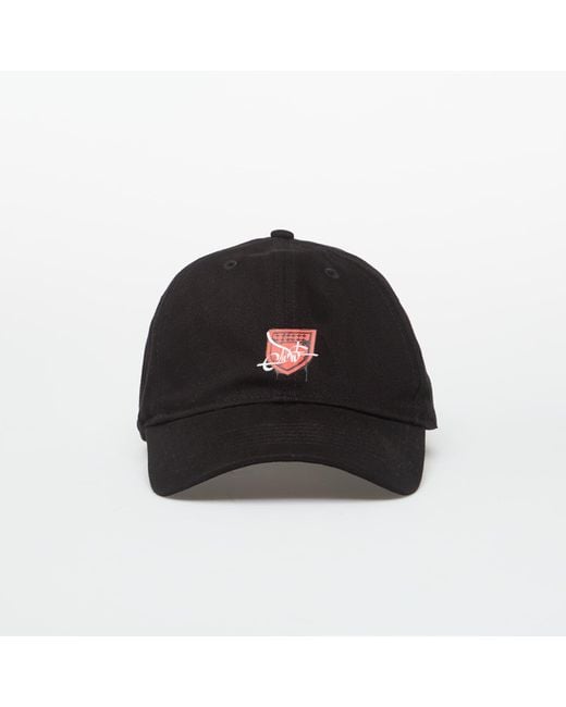 Prosto. Pet Cap Damage Target in het Black