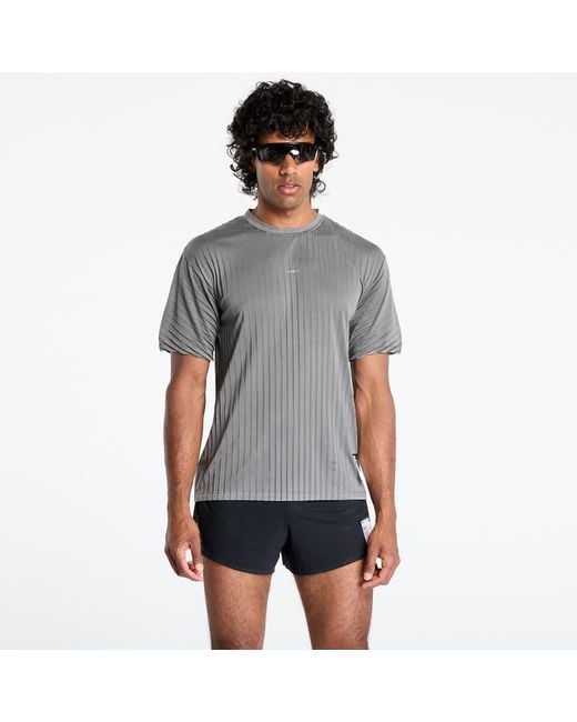 Maglietta Auralite Pleated T-Shirt di Satisfy in Gray