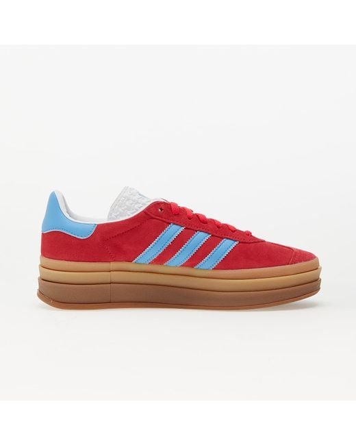 Sneakers Gazelle Bold di Adidas in Red