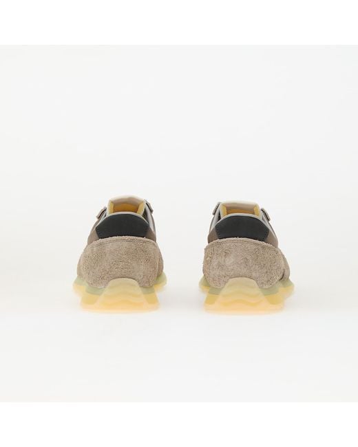 Sneakers 471 Eur di New Balance in Gray