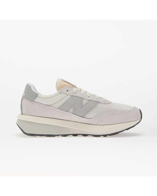 New Balance Sneakers 370/ Sea Salt Eur in het White