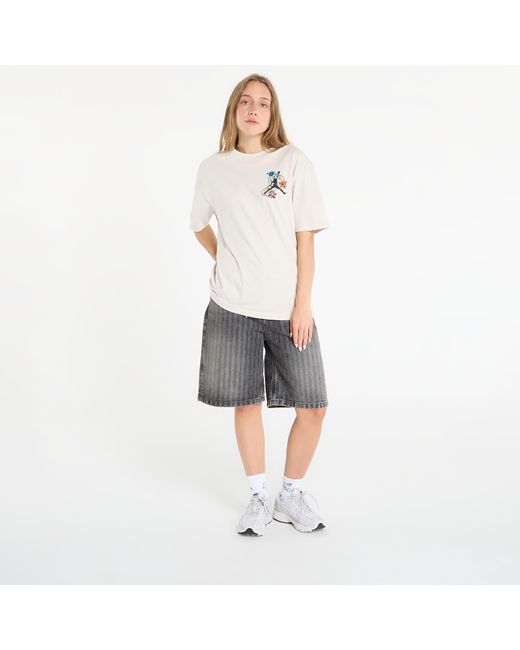 Maglietta Flight Oversized Graphic T-Shirt di Nike in Gray