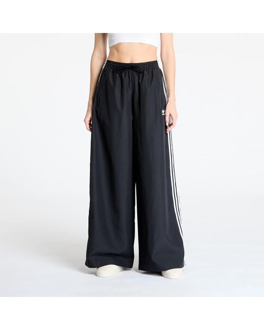 Adidas Originals Broeken Adidas Firebird Oversized Track Pant in het Black