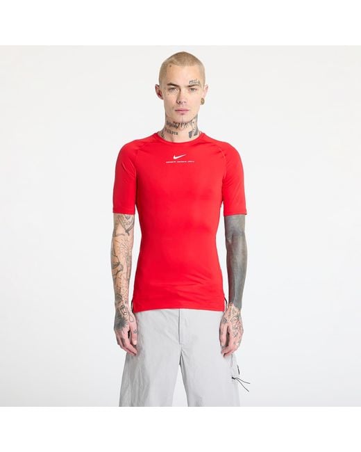 Nike T-Shirt X Nocta Short-Sleeve Base Layer Basketball Top University in Red für Herren