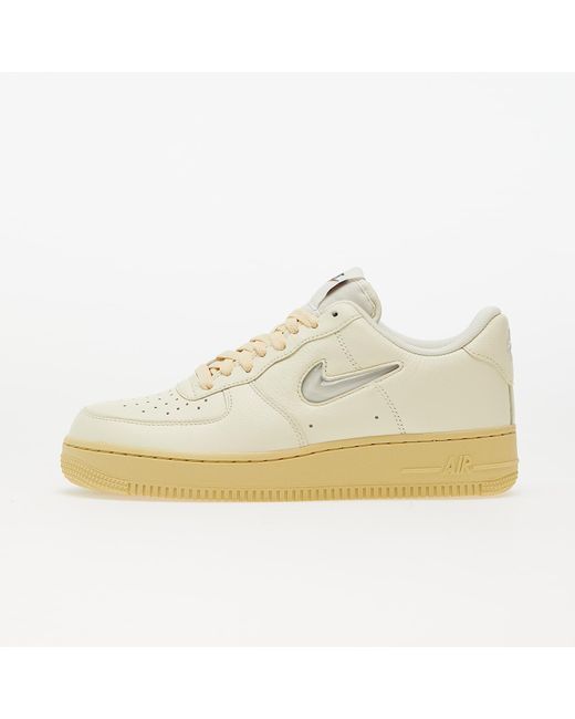 Nike W Air Force 1 '07 Lx Coconut Milk/ Light Bonelemon Wash in het Wit Lyst NL
