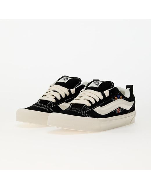 Vans Black Sneakers Knu Skool