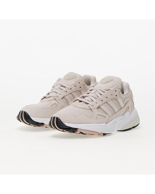 Adidas Originals Adidas Falcon W Putmau/ Wonder Taupe/ Off White