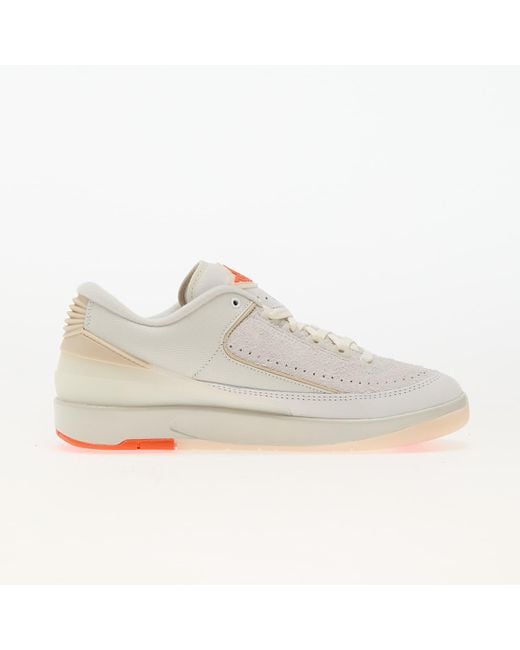Sneakers Air 2 Retro Low Sp/ Sail-Light Bone-Bright Mandarin di Nike in White da Uomo