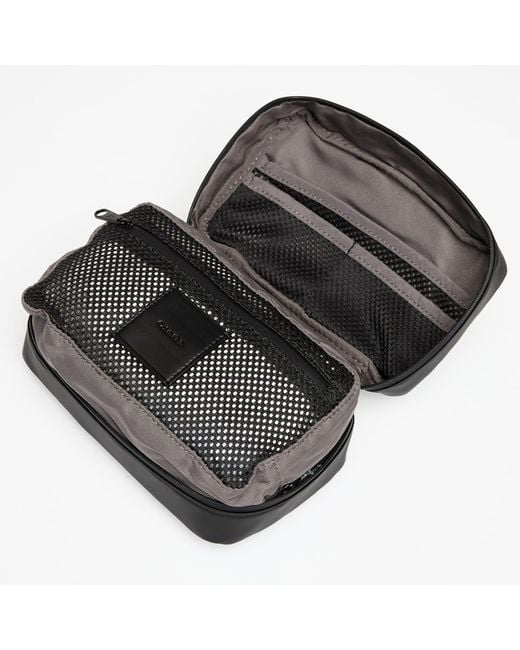 Utility Dopp Kit di Calvin Klein in Black