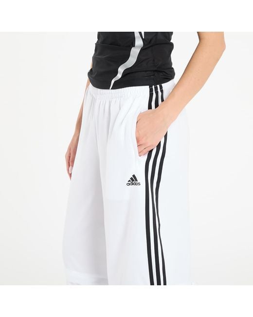 Pantaloni Adidas Adilenium Season 4 Teamgeist Oversized Track Pants di Adidas Originals in White