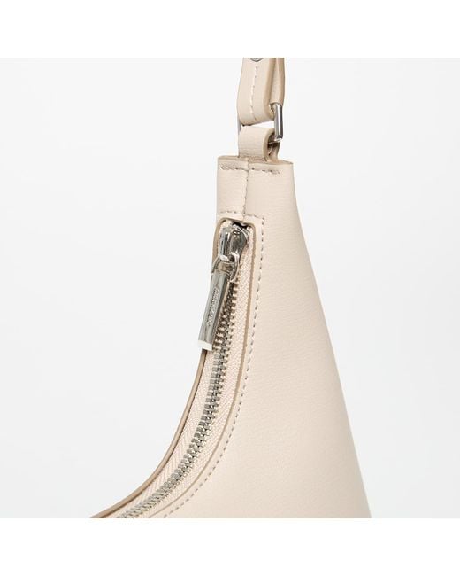 Calvin Klein Foil Logo Conv Shoulder Crossover in het Natural