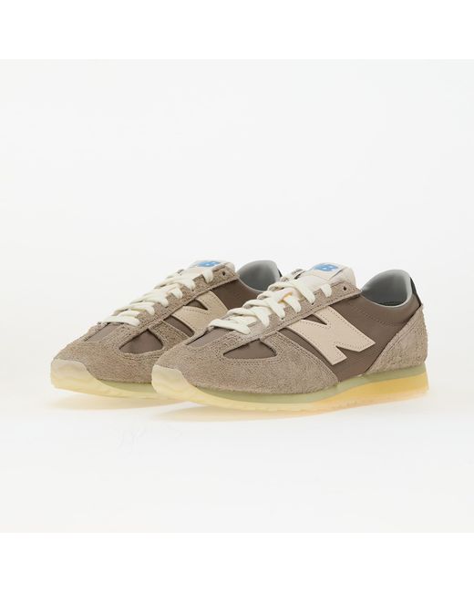 Sneakers 471 Eur di New Balance in Gray