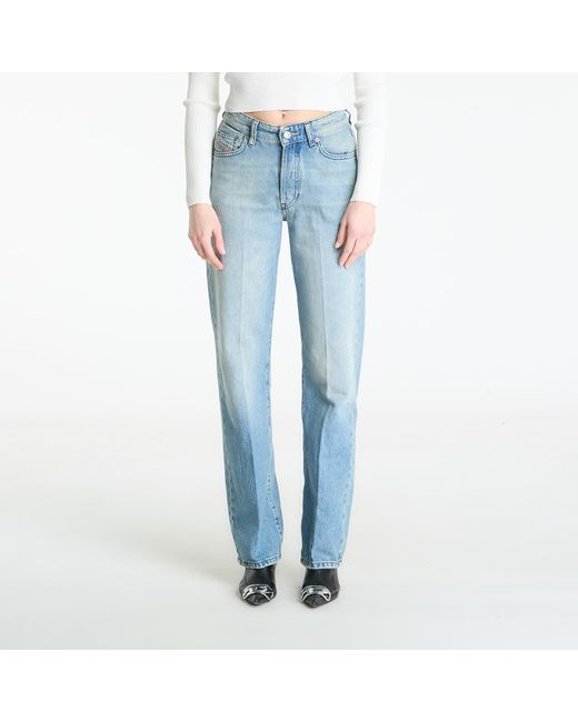 Jeans 1971 D-Sent Jeans di DIESEL in Blue