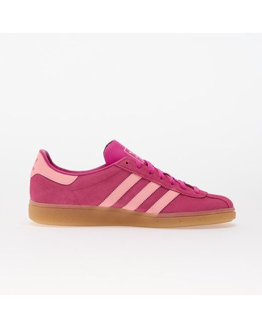 Adidas Originals Sneakers Adidas Muenchen W Selufu/ Glow/ Gum Eur in het Pink