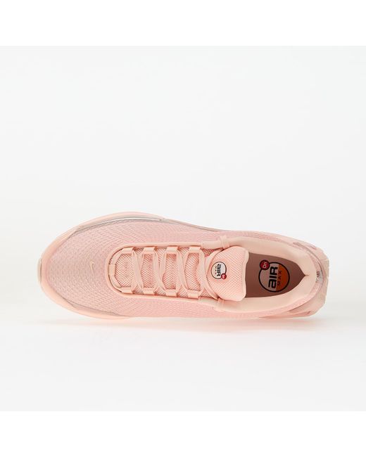 Sneakers W Air Max Dn Washed Coral/ Guava Ice-Crimson Tint Eur di Nike in Pink