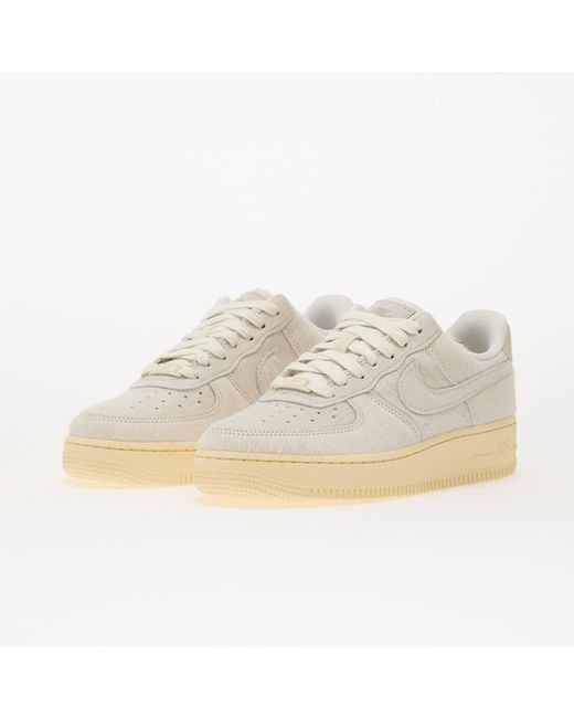 Nike White Sneakers Wmns Air Force 1 '07 Sail/ Sail-Muslin Eur