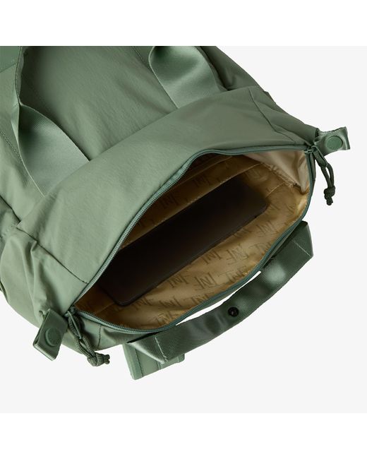 W never stop utility pack 26 l The North Face en coloris Green