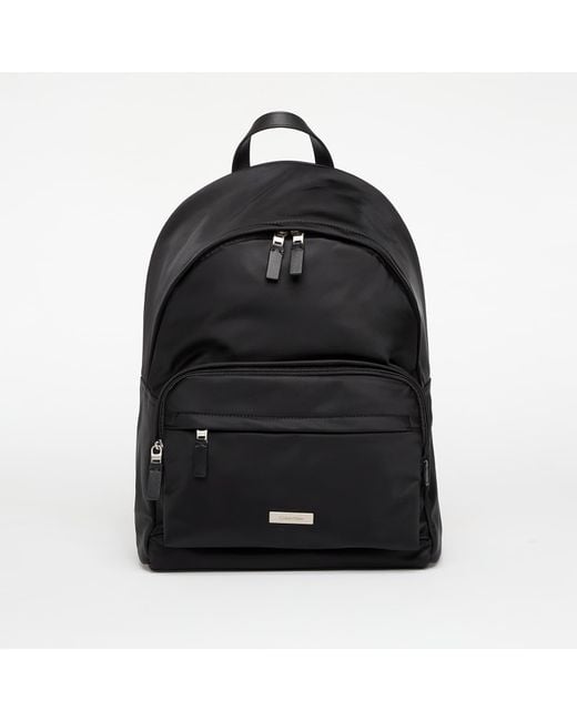 Calvin Klein Sleek Round Backpack in het Black