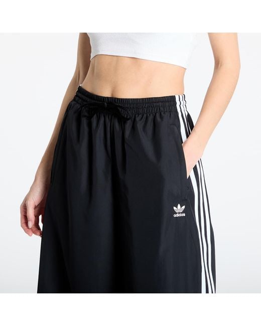 Adidas Originals Broeken Adidas Firebird Oversized Track Pant in het Black