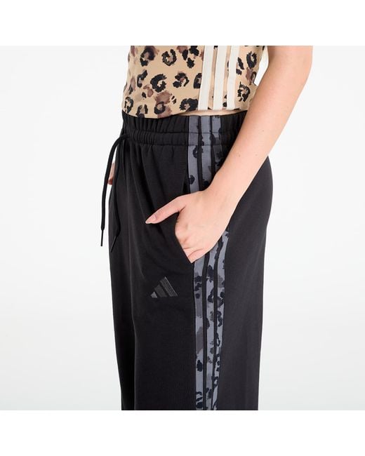 Adidas Originals Black Jogginghosen Adidas Animal Print 3-Stripes Open Hem Pants