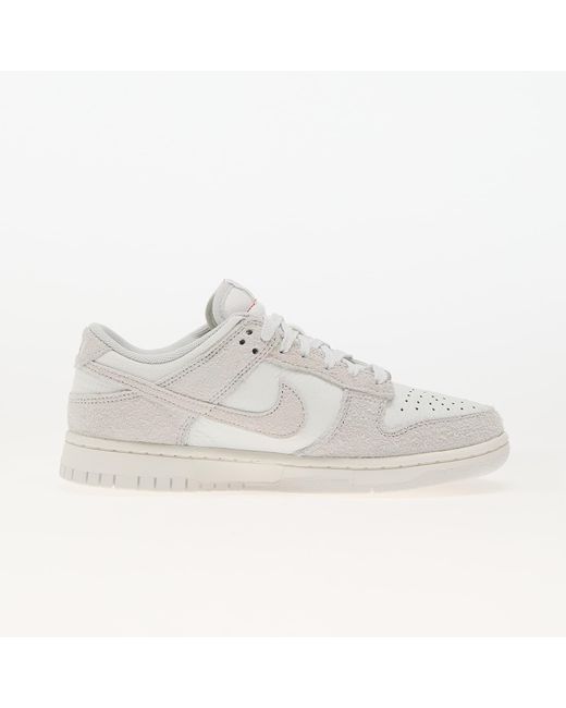 Sneakers W Dunk Low Summit/ Photon Dust-University Eur di Nike in White