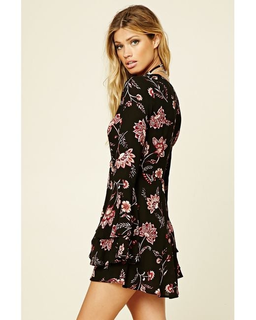 dressy dresses in lavender with bell sleeves flowers Dressy dresses in lavender with bell sleeves flowers hold