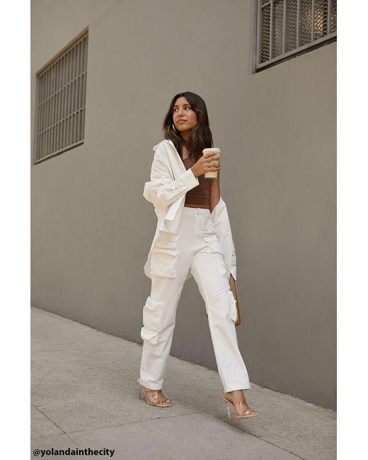 Women High-rise Cargo Pants in White 