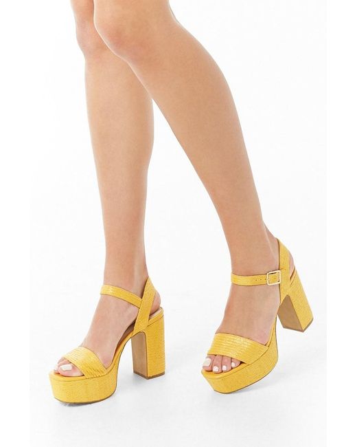 chunky platform pumps