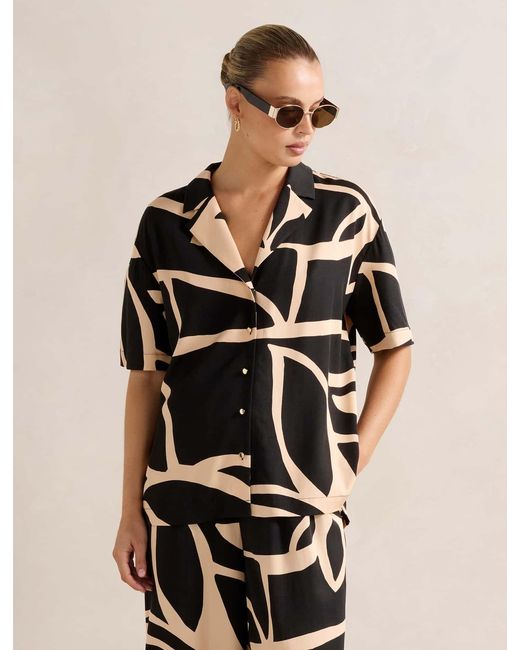 Forever New Black Flossie Printed Shirt