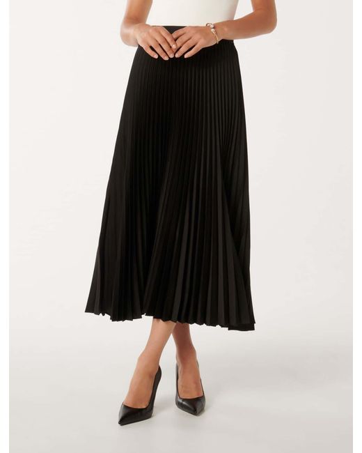 Forever New Black Estelle Satin Pleated Skirt