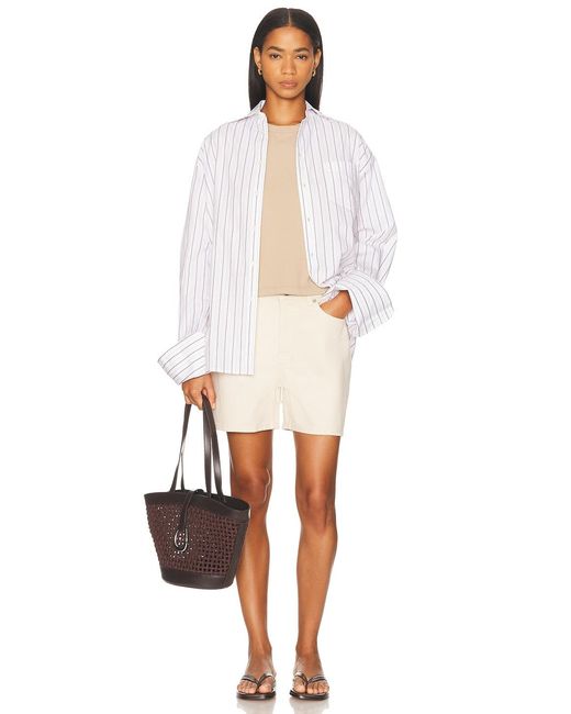 Skall Studio White Willie Short