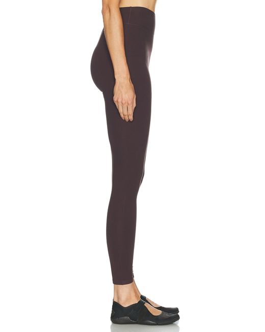 437 Brown The Essentials Legging