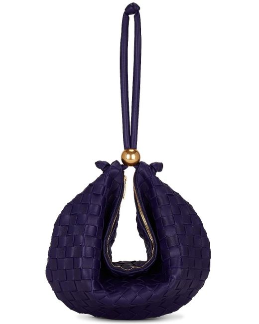 Bottega Veneta Leather Medium Half Moon Pouch Bag in Purple | Lyst
